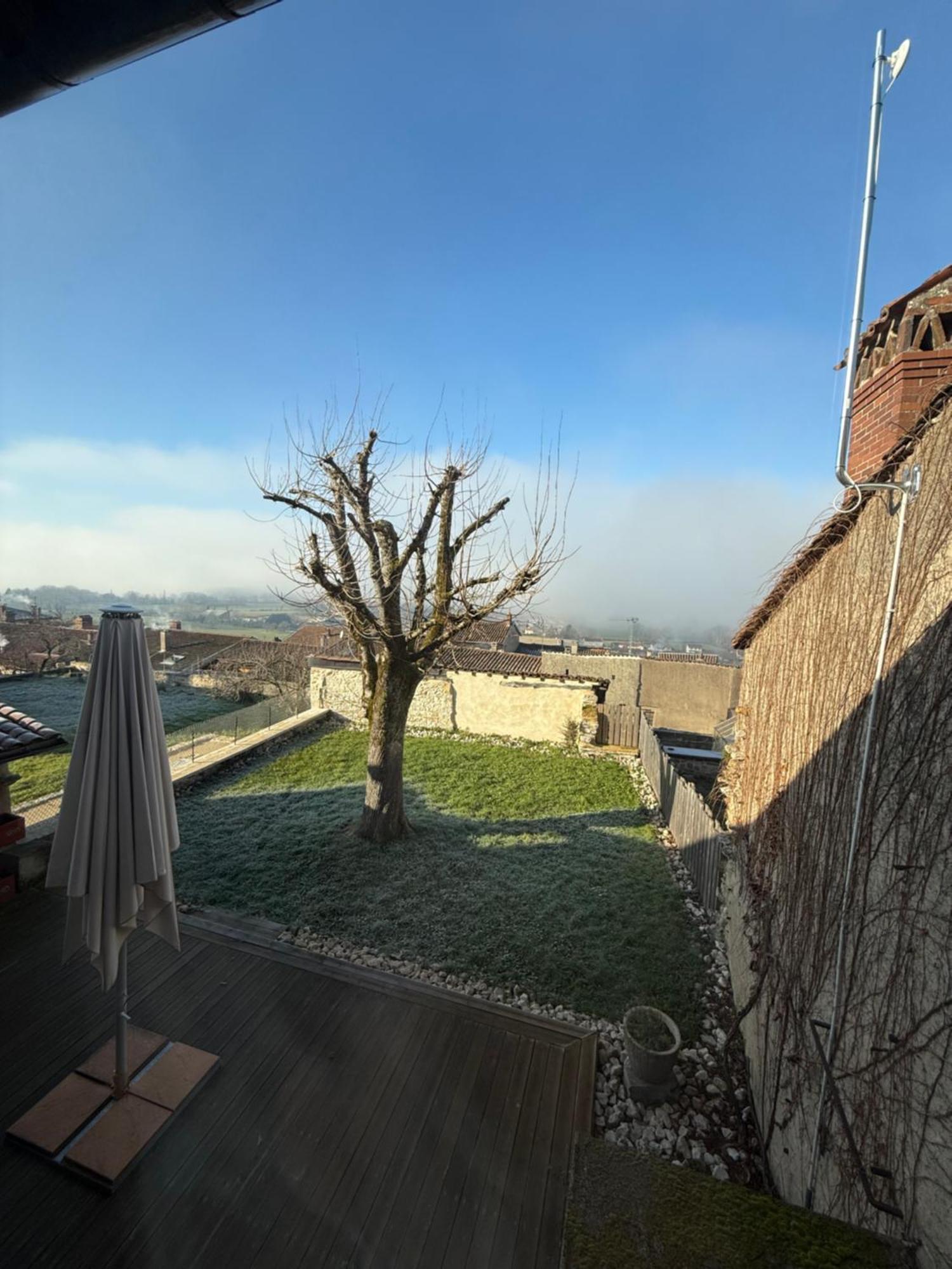 Gite Du Chateau De Treffort Treffort  Exterior foto